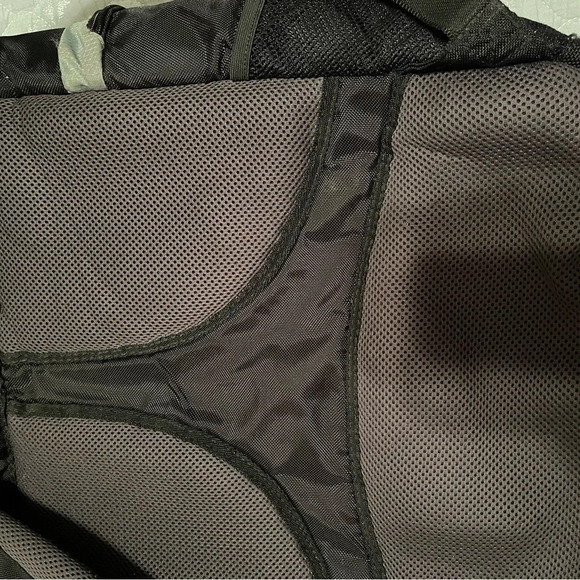 DELL-BACKPACK~LG~MAC DADDY-OF BACKPACKS - Picture 10 of 12